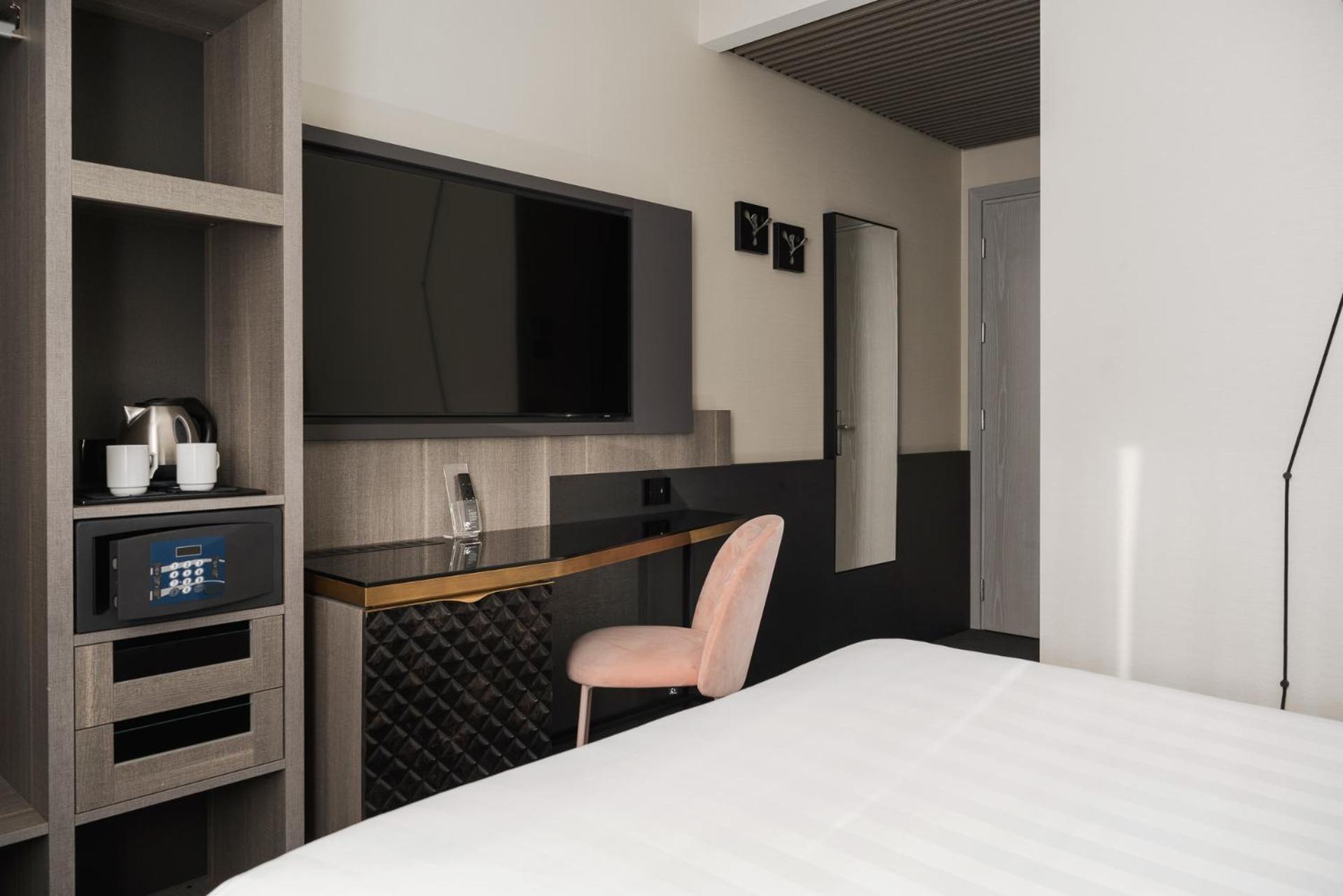 Iq Hotel Firenze Δωμάτιο φωτογραφία